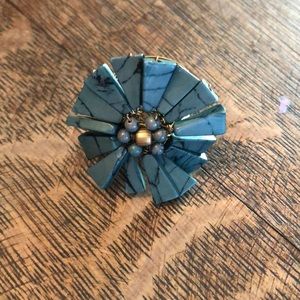 Wire wrapped green stone flower ring